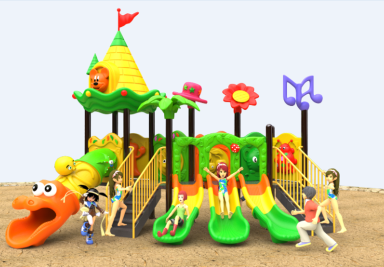 Parque Exterior Castillo Dorado